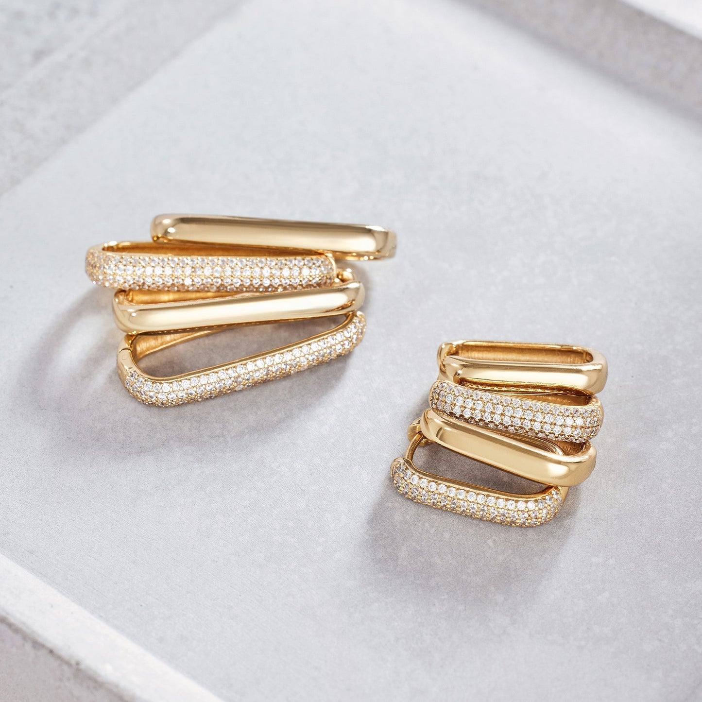 Vivarynne | Icon Hoops Gold